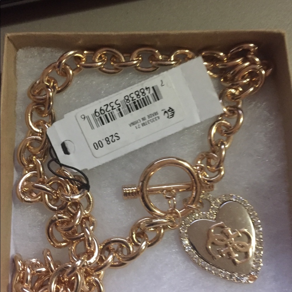 GUESS ROSE GOLD Tone Chunky Chain Choker Heart - Picture 2 of 4